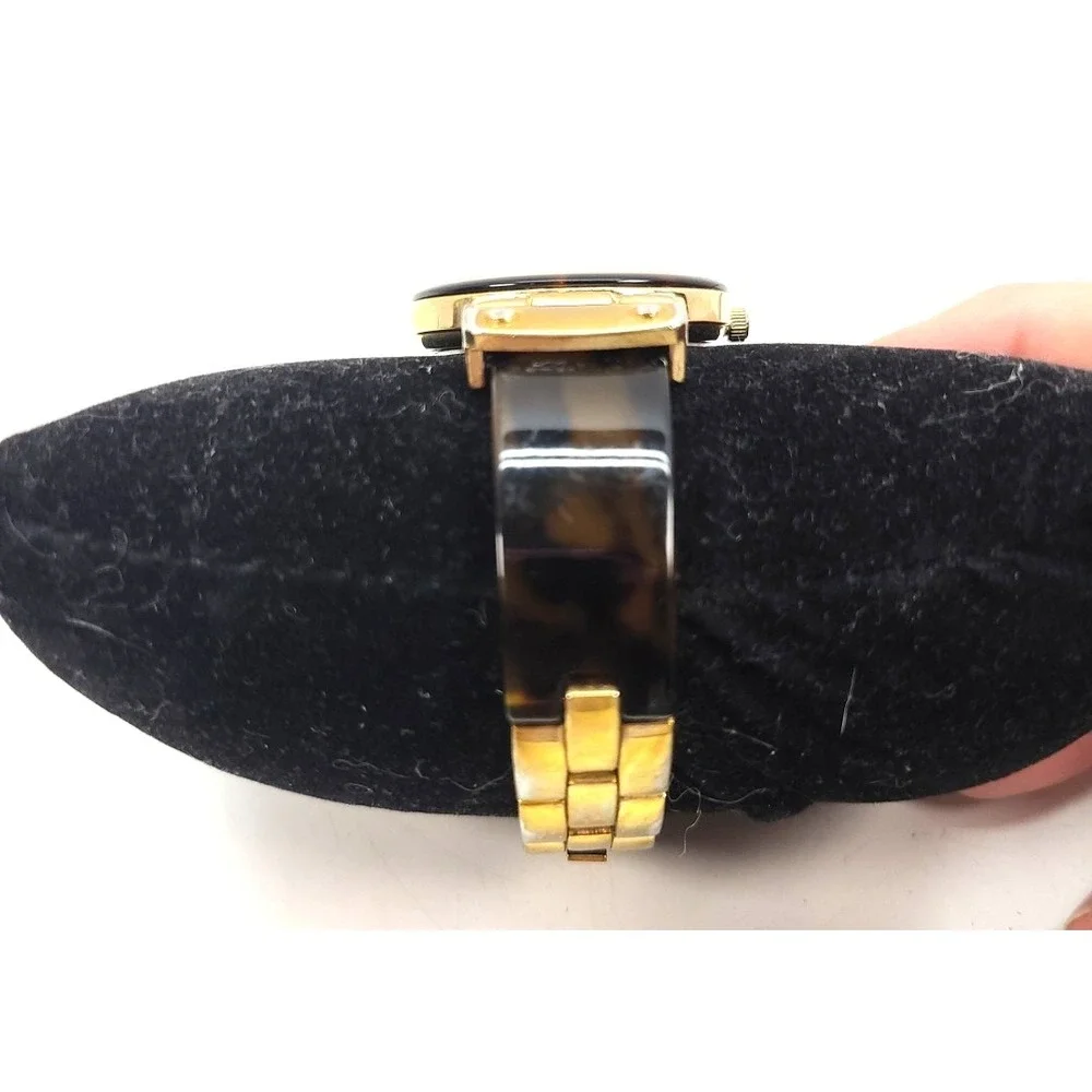 Womens Quartz Watch. Tortoise Shell and Goldtone‎ Band New Battery